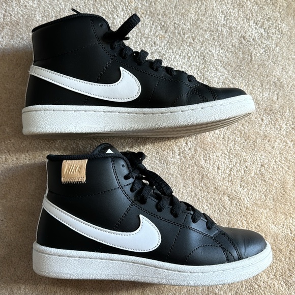 Nike Women's Court Royale 2 Shoes, Sneakers, Mid Top, Leather - Picture 4 of 12